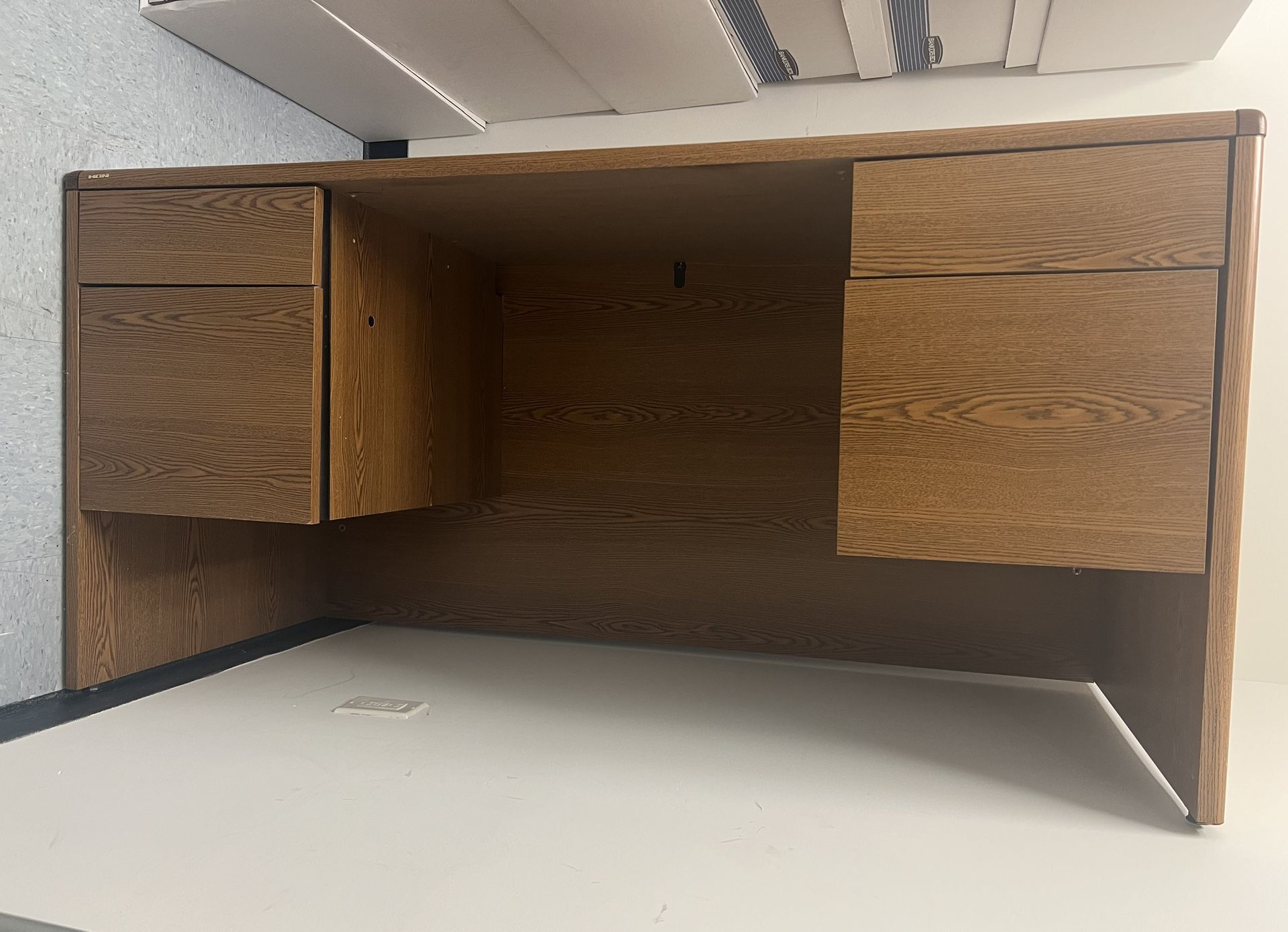 Office Desk