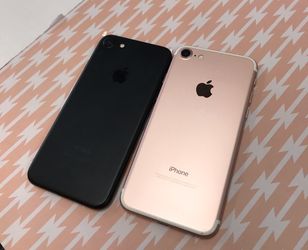 iPhone 7 32GB AT&T and Cricket only Excellent Condition $179 each