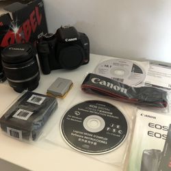 Canon EOS Rebel XSi DSLR Kit (Body + 18-55 mm IS Lens)