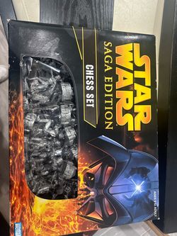 Star Wars Saga Edition Chess Set