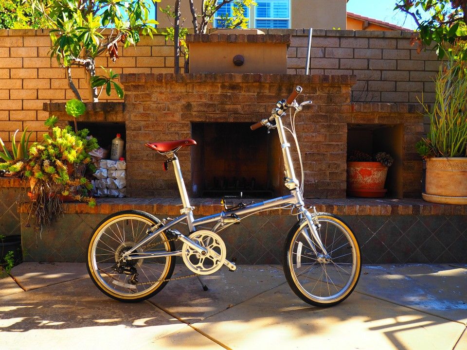 Dahon Boardwalk Classic 7 Speed Folding Bike, 20" Wheels, Light Blue