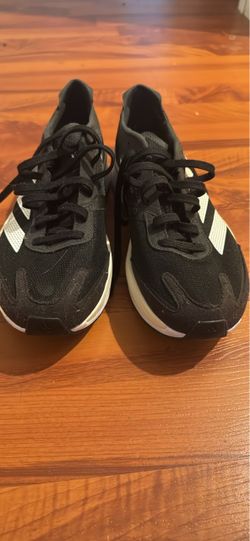 Adidas Boston 11 Black Low-Top Sneakers Men’s Size 9 ($100 Value)