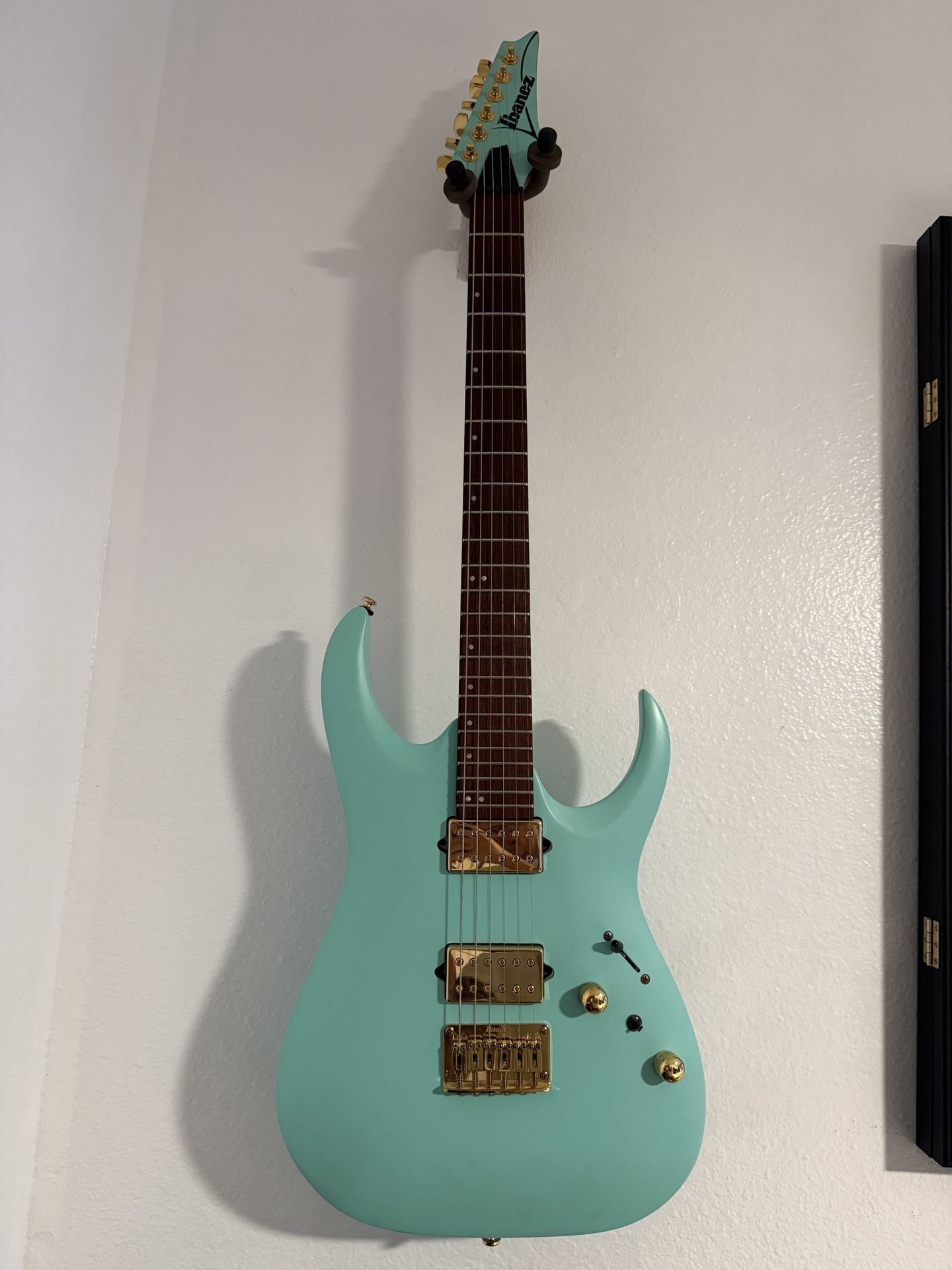 Ibanez RGA42HP – Seafoam Green Matte – Excellent Condition – Pro Setup – DiMarzio Pickups 
