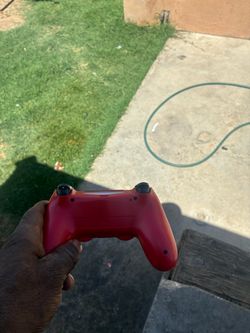 Red ps4 controller