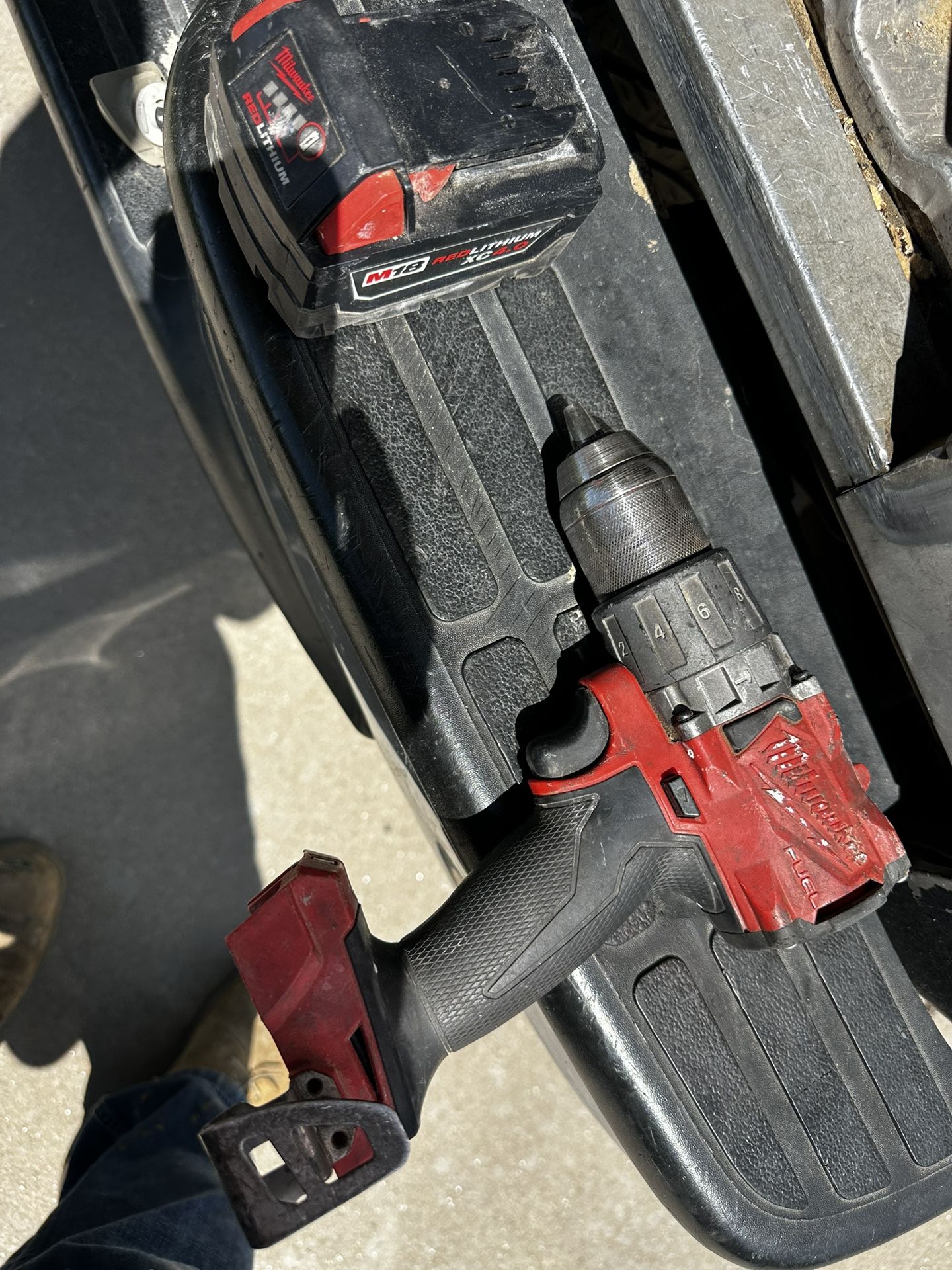 Drill Milwaukee Whit Battery