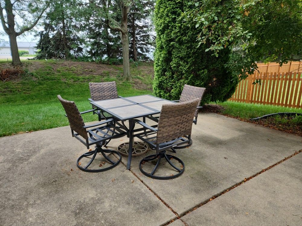 Patio Set