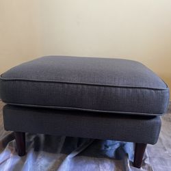 Ottoman With Cover