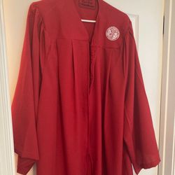  NCSU Graduation Gown