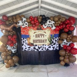 Balloon Garland Decor