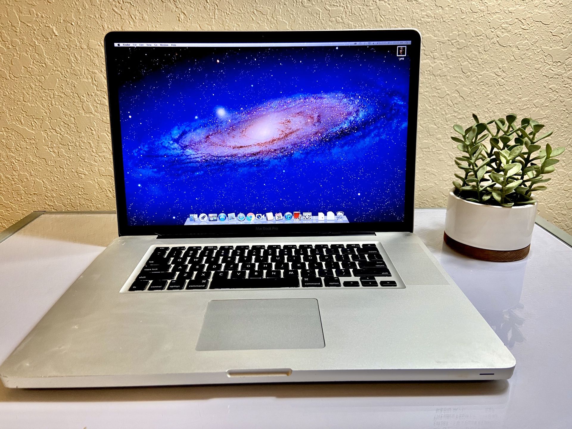 MacBook Pro 17” 2011