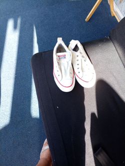 Converse Tennis