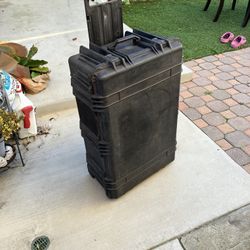 Pelican Case 1650 Heavy Duty 