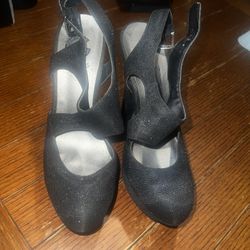 Black sparkly high heels, size 7
