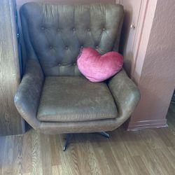 Used Swivel Chair