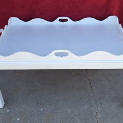 Small Display Table