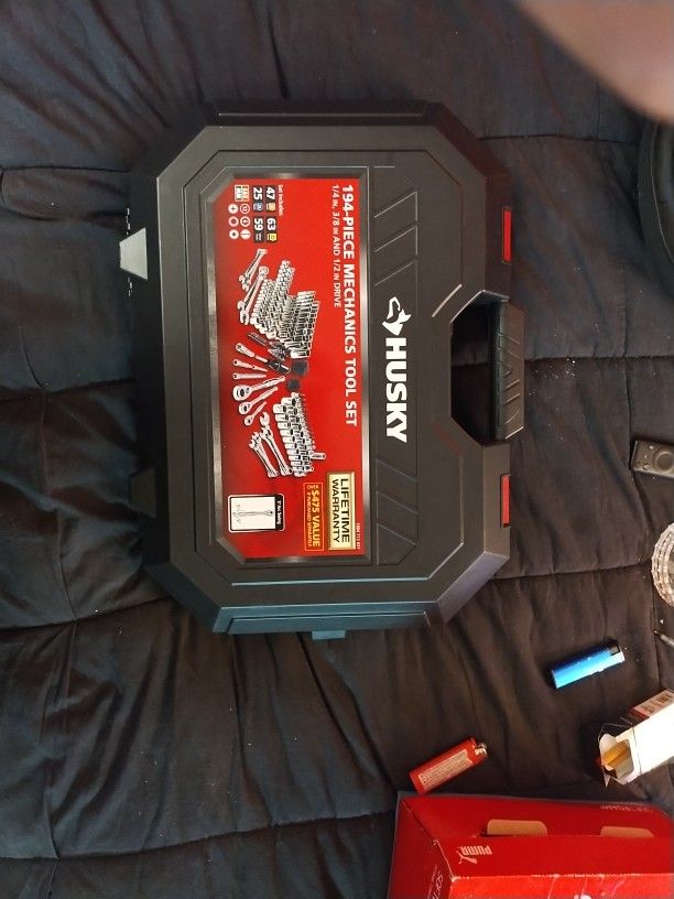 Husky 194 Piece Mechanics Tool Set