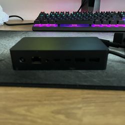 Microsoft surface dock 