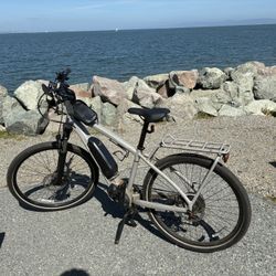 Co-op Cycles CTY e2.1 E-Bike — $900 (OBO)