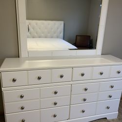 Dresser with mirror