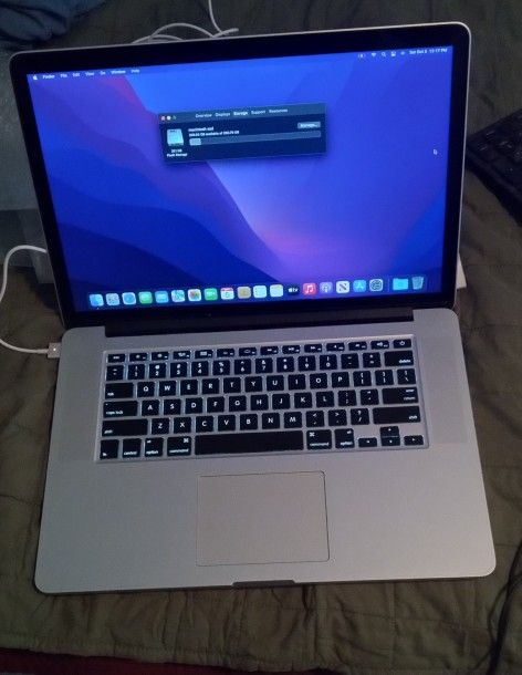 Apple
MacBook Pro (Retina, 15-inch, Mid 2015) ( A1398 ) Processor 2.8 GHz Quad-Core Intel Core i7 Marriory 16 GB 1600 MHz DDR3
Graphics AMD Radeon