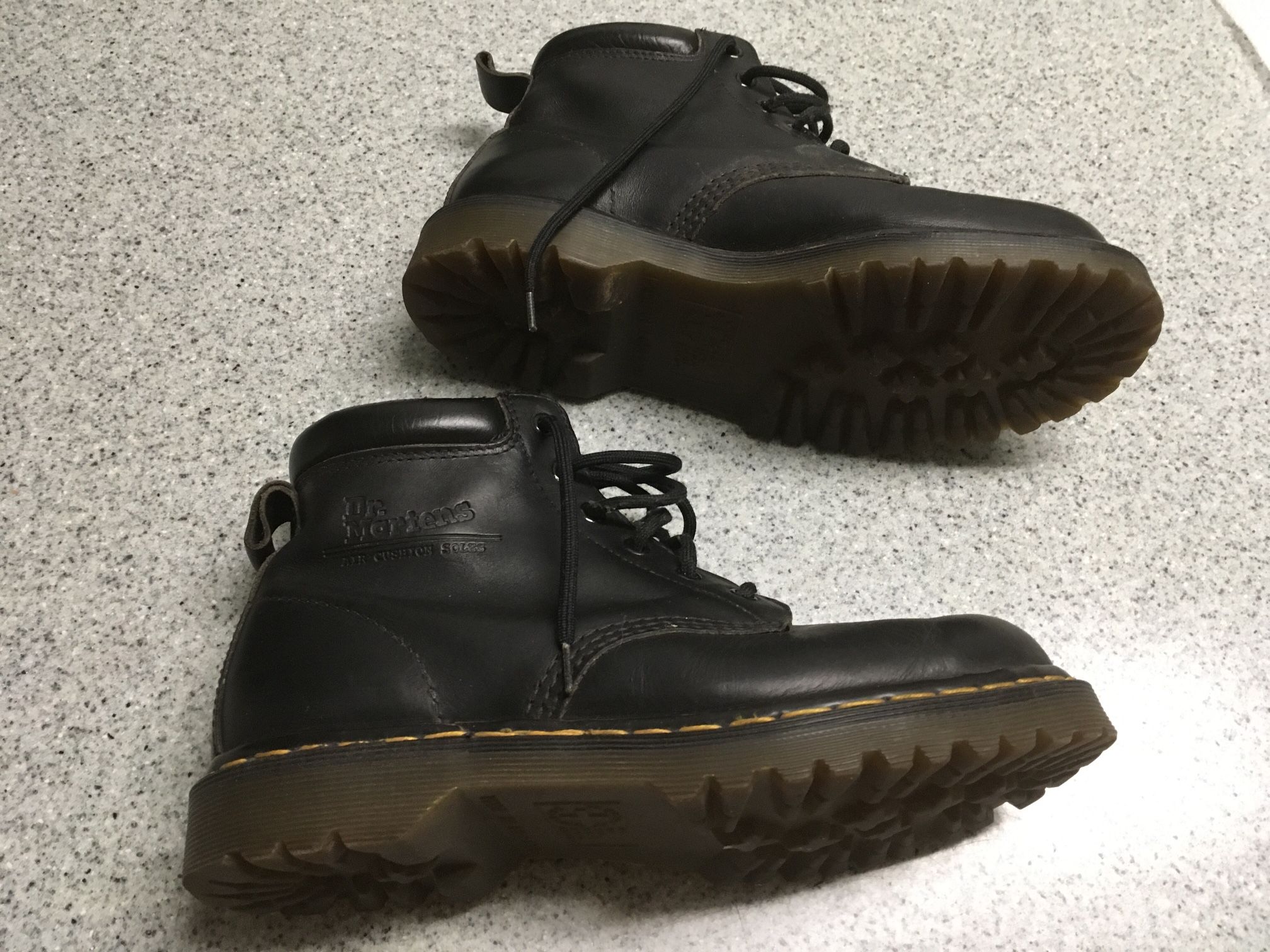 Boots Dr Martens Size 7