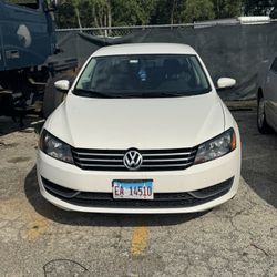 2013 Volkswagen Passat