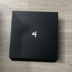 PS4 Pro 