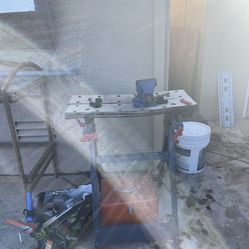 saw table with grinder 