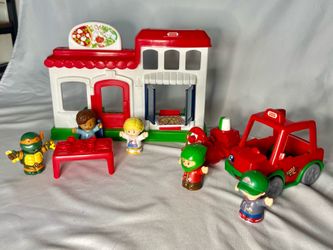 Fisher-Price Little People Toddler Playset We Deliver Pizza Place Toy Restaurant with Figures & Accessories