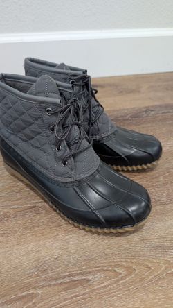 Dept 222 duck Boots Sz 7.5