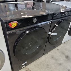 New Samsung Bespoke Large Capacity 5.3cu Ft Front Load Washer And Stackable Gas Dryer Set In Black 