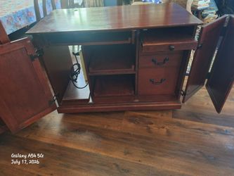 Mahogany two piece computer hutch