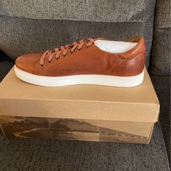 Men’s Shoes