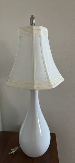 White Ceramic Lamp