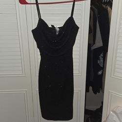  Black dress From Windsor