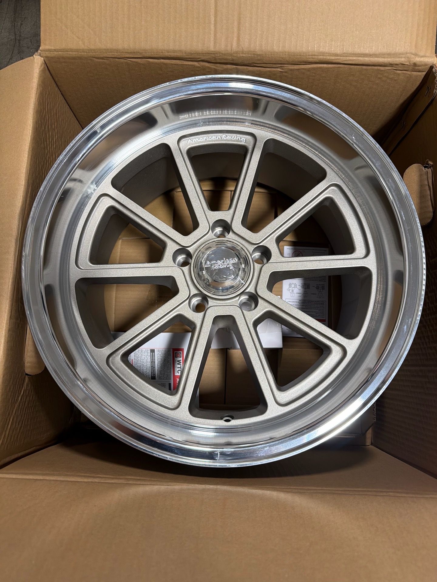 American Racing VN(contact info removed)0 18X10 Vintage Draft Wheels