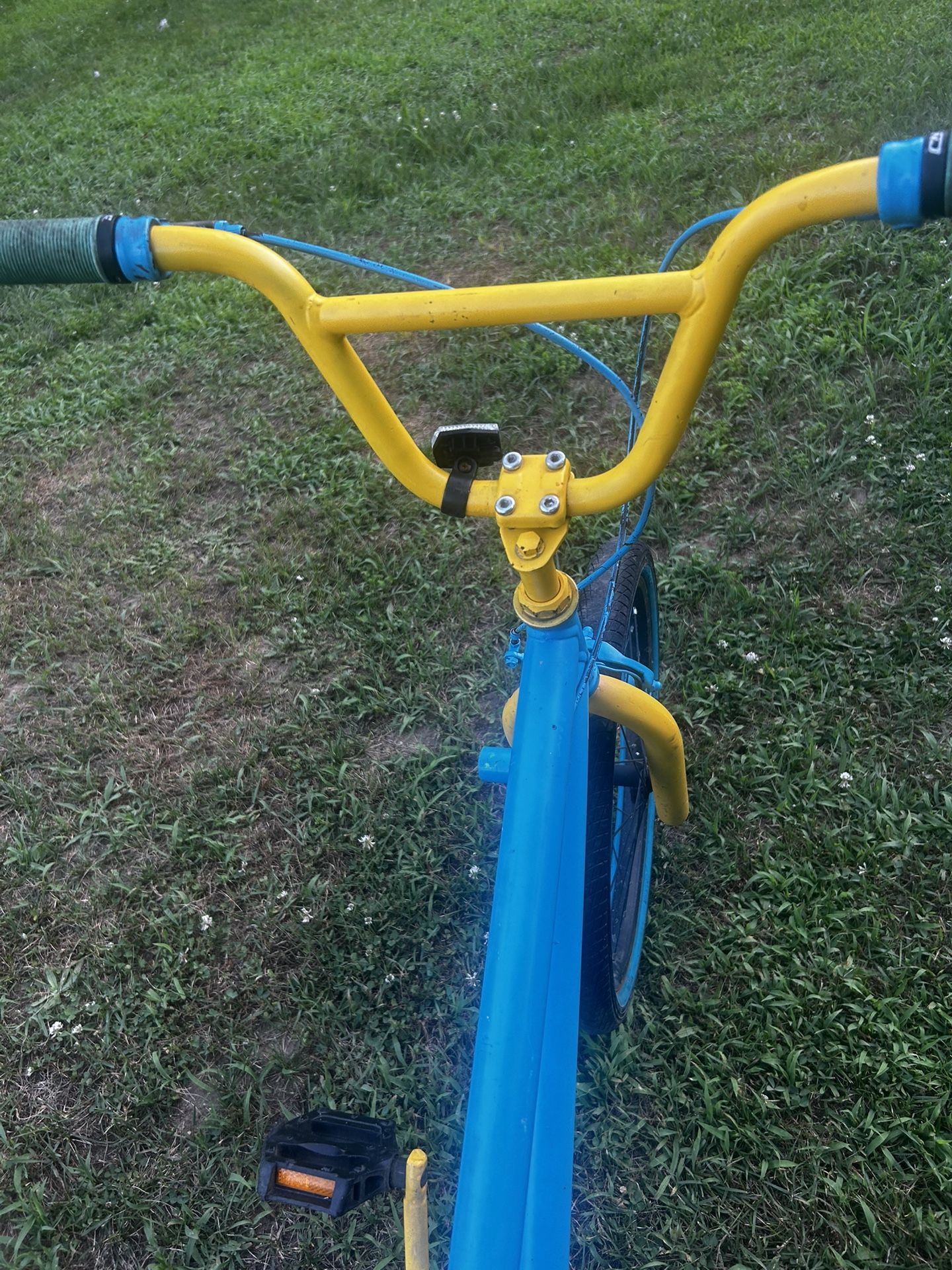 Kids 18 Inch Bike Painted With Spikes Great Shape