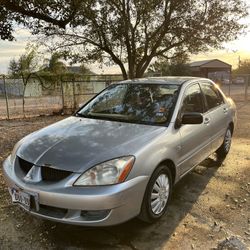Mitsubishi Lancer ES 2004