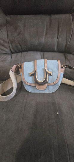 True religion crossbody bag