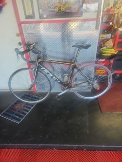 2012 Felt Z6  Bike
