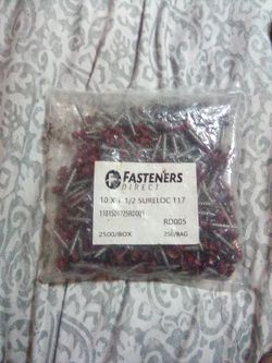 Fasteners Direct 10 X 1 1/2 Sureloc T17 Screws
