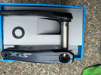 Shimano SLX crankset