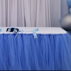 Tul table cover