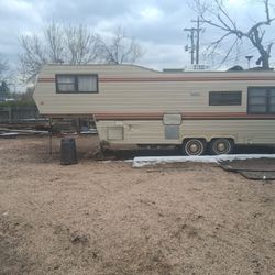 5th Wheel For Sale