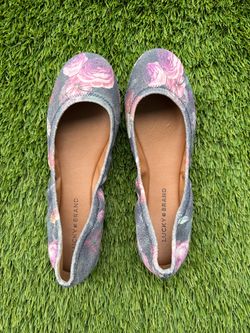 Lucky brand flats