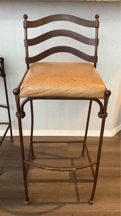 Metal Bar Stool with Leather Cushion Seat