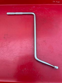 Snap on distributor wrench