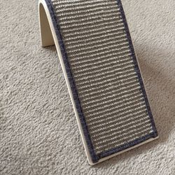 Cat Scratcher 