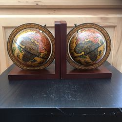 Vintage Old World Rotating Globe Wood Bookends Made in Italy Set/2 Pair 1970s