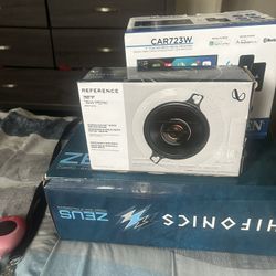 Apple Car Play Radio Touchscreen With Speakers New